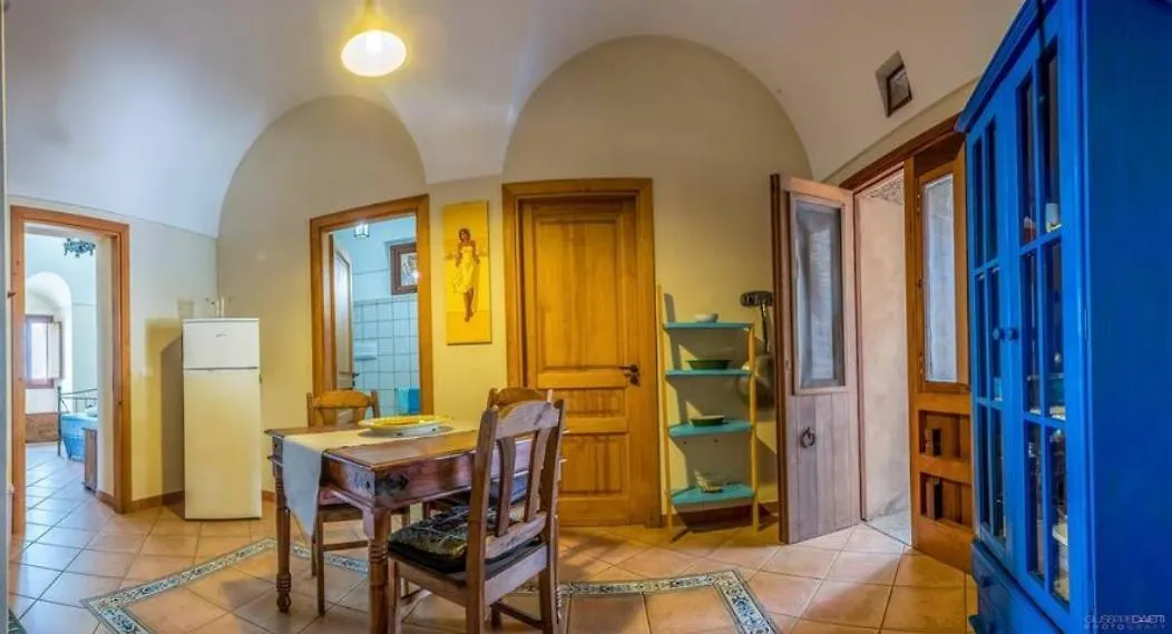Dammuso Le Cupole Apartment Scauri   Scauri (Sicily)