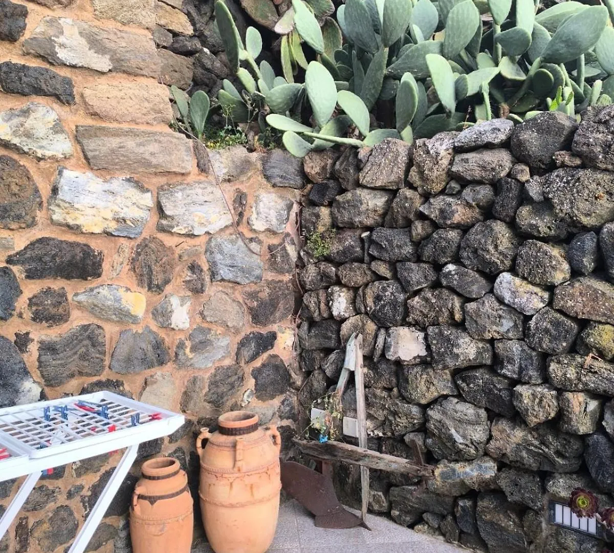 Dammuso Le Cupole Apartment Scauri  Scauri (Sicily)